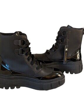 Sorel Caribou X Waterproof Leather Lace Up Black Patent Trim Boots ..size 9.5